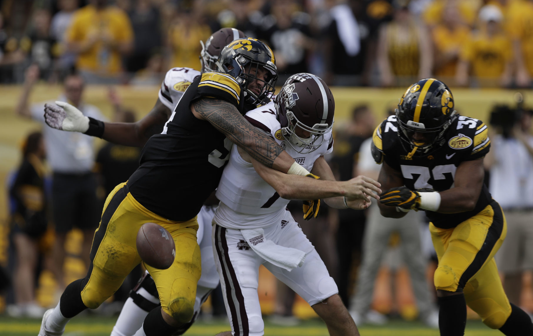 Outback Bowl Football